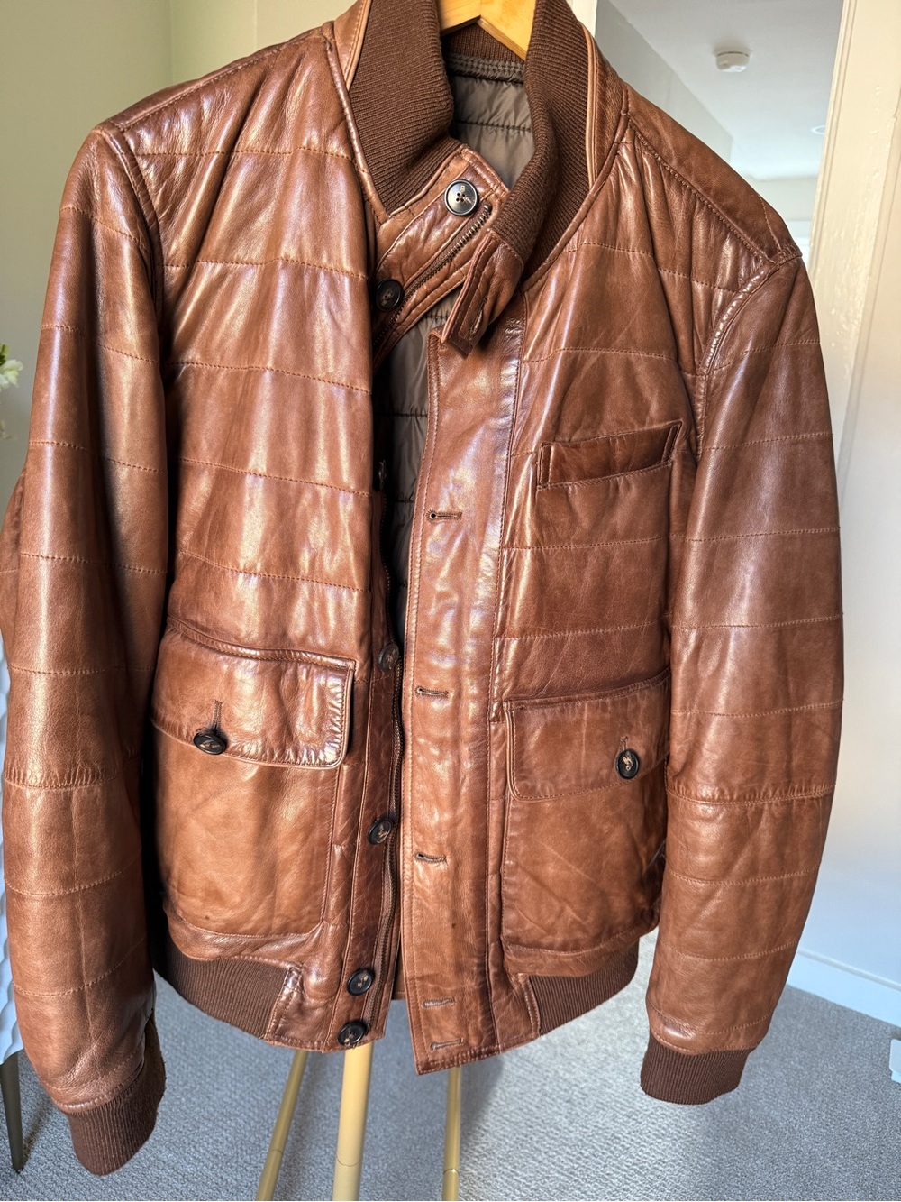 Massimo Dutti Men’s Brown Leather Bomber Jacket - Classic Quilted Style- Medium